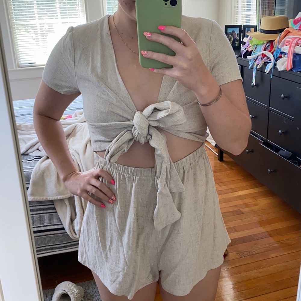 Princess Polly Romper